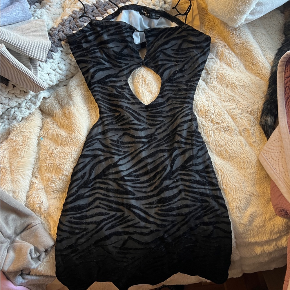 SHEIN bodycon dress